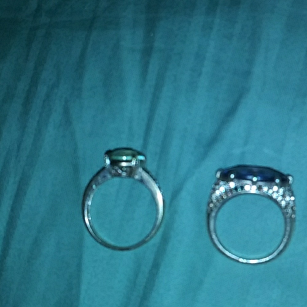 Real White gold rings